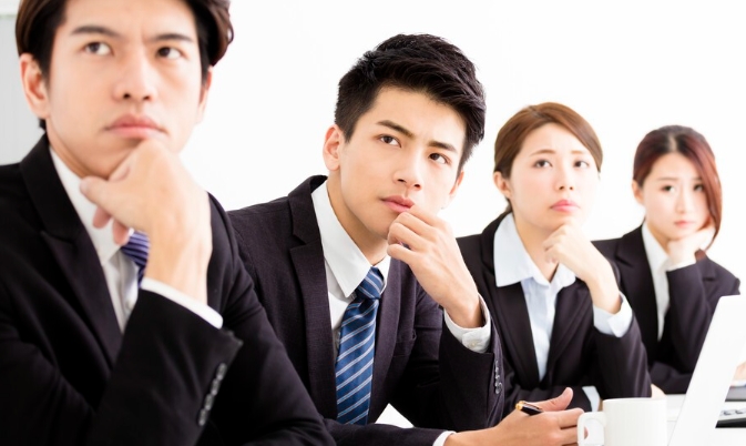 品牌策劃設(shè)計(jì)是一場關(guān)于創(chuàng)意、情感與策略的深度對話